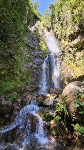 Cascada la esmeralda